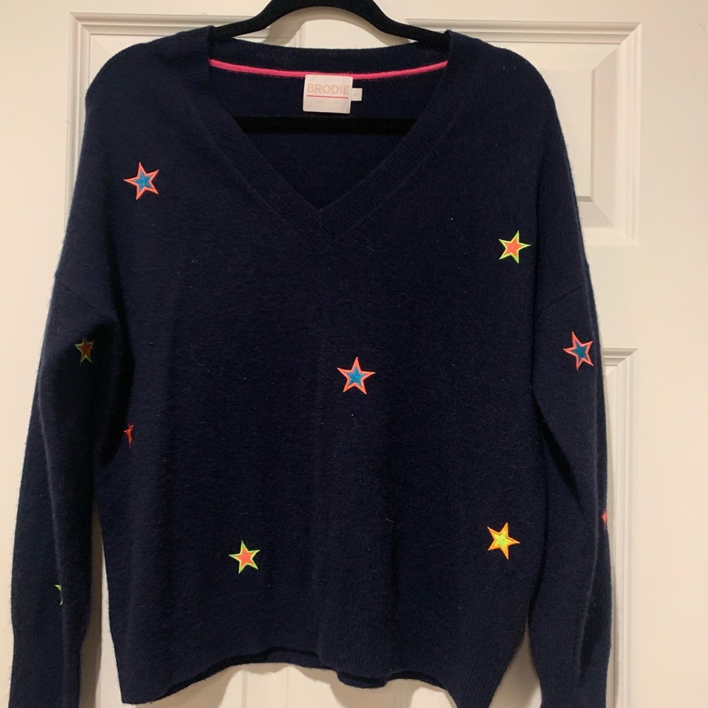 Brodie cashmere Star sweater